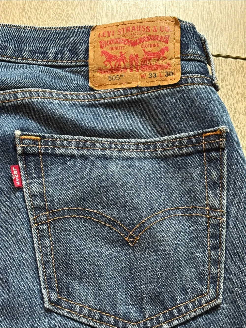 Levi’s 505 Classic Men's Blue Denim Jeans - Straight Fit